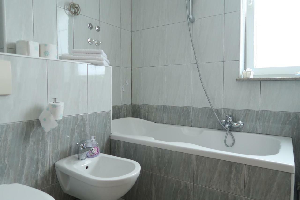 Apartment Casa ポドストラナ エクステリア 写真