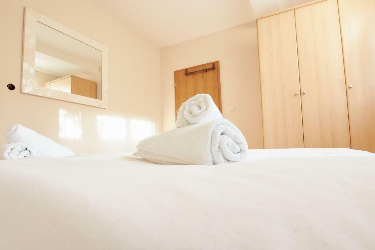 Apartment Casa ポドストラナ エクステリア 写真