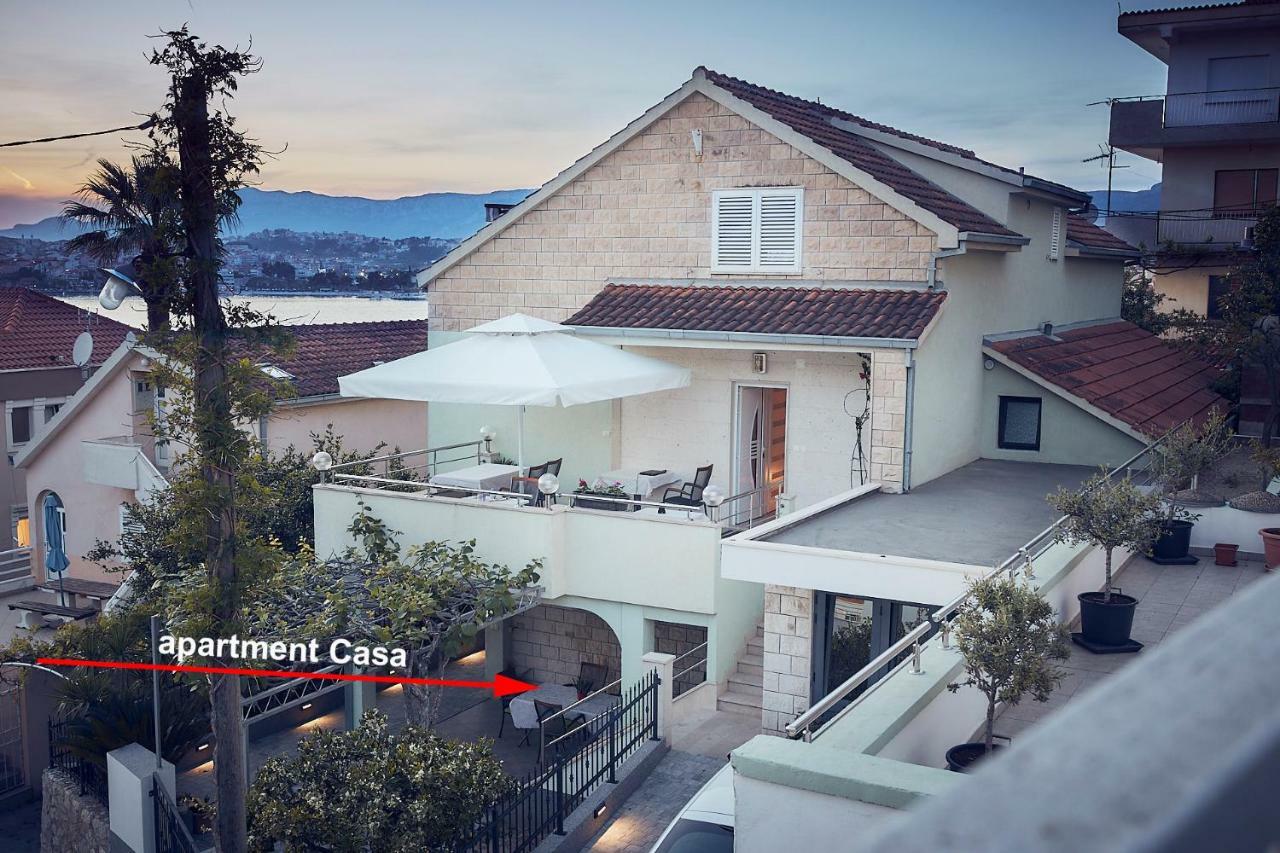 Apartment Casa ポドストラナ エクステリア 写真
